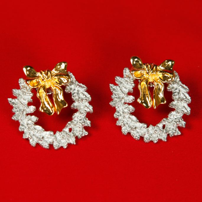 Wreath Earrings