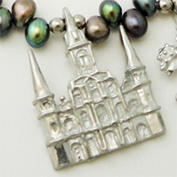 New Orleans Pearl Necklace - Image 6