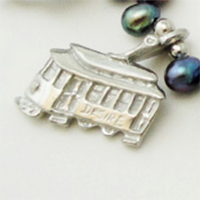 New Orleans Pearl Necklace - Image 8