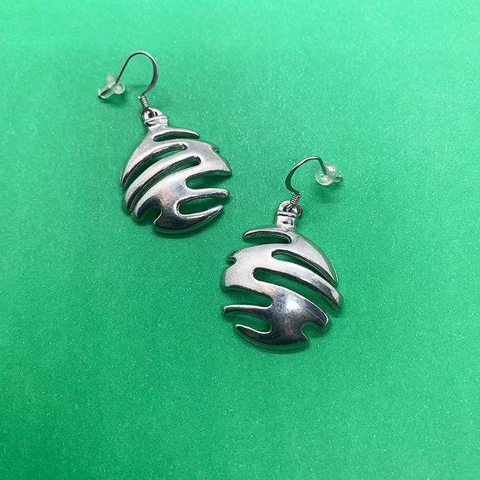 Christmas Ball Earrings, Wire