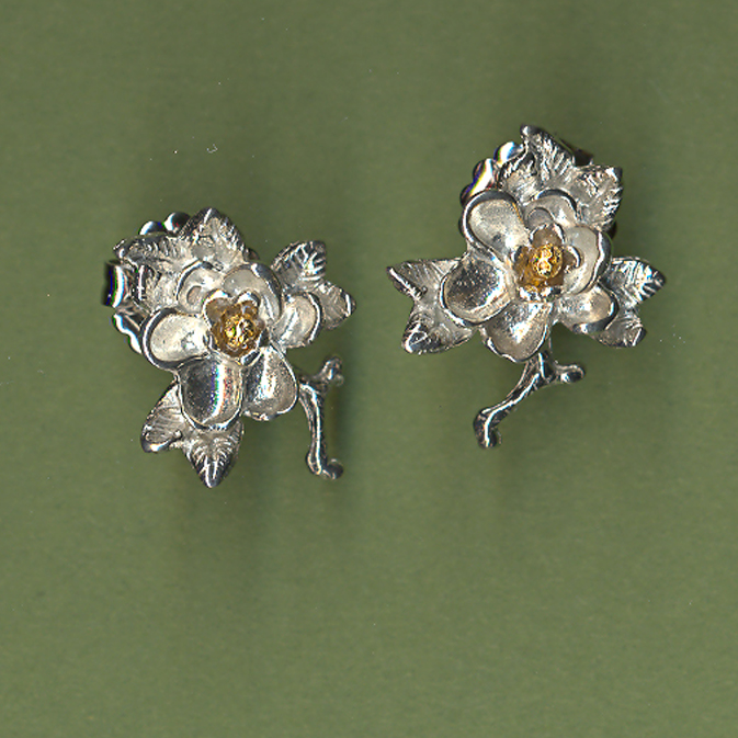 Magnolia Earrings, Post
