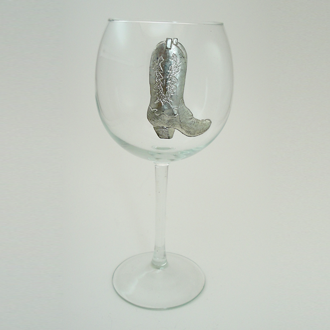 Red Wine Glass, Boot
