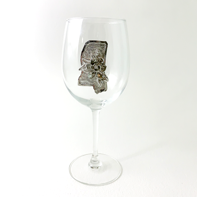 white wine Glass Mississippi Map
