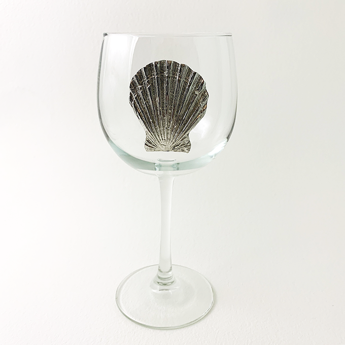 Red Wine Glass Scallop