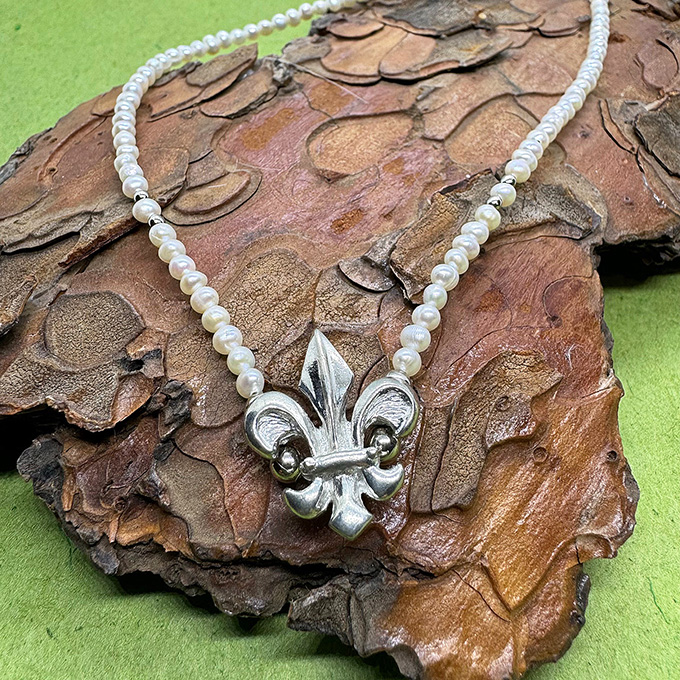 French Fleur De Lis Necklace