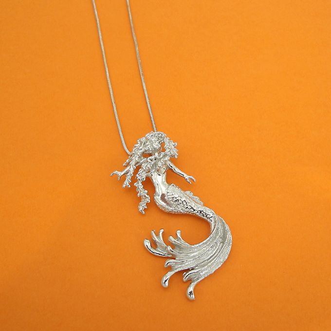 Mermaid Swimming Necklace