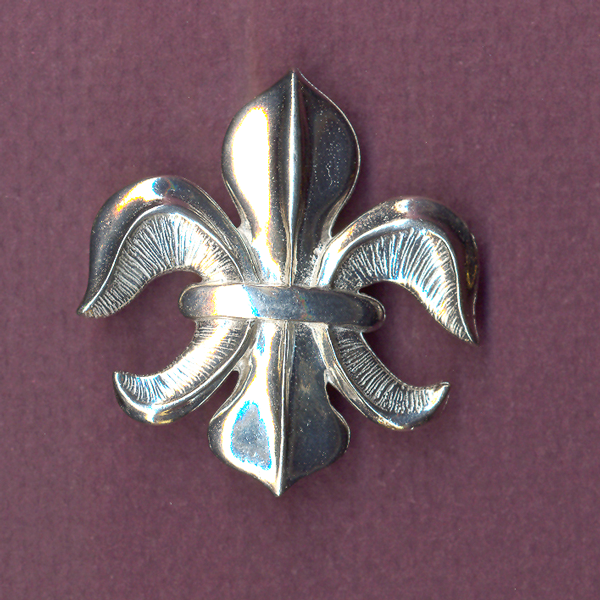 Fleur De Lis Classic Pin