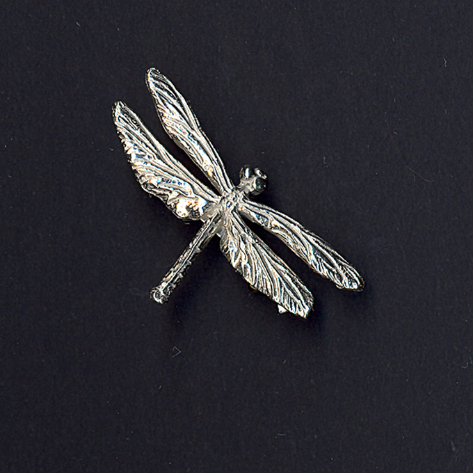 Dragonfly Tiny Pin