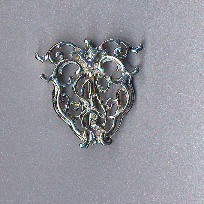 Pontalba Pin Small