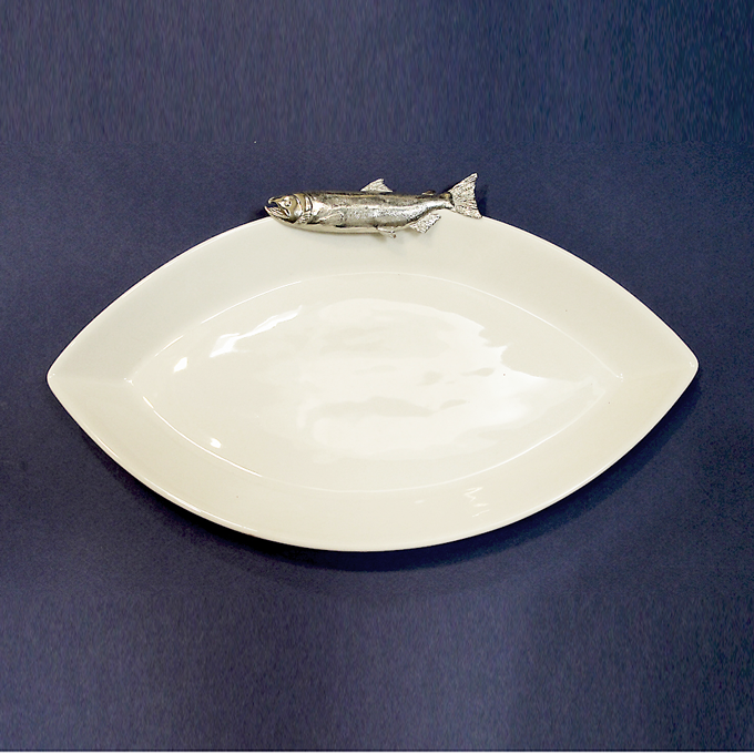 Salmon Eye Plate 11"