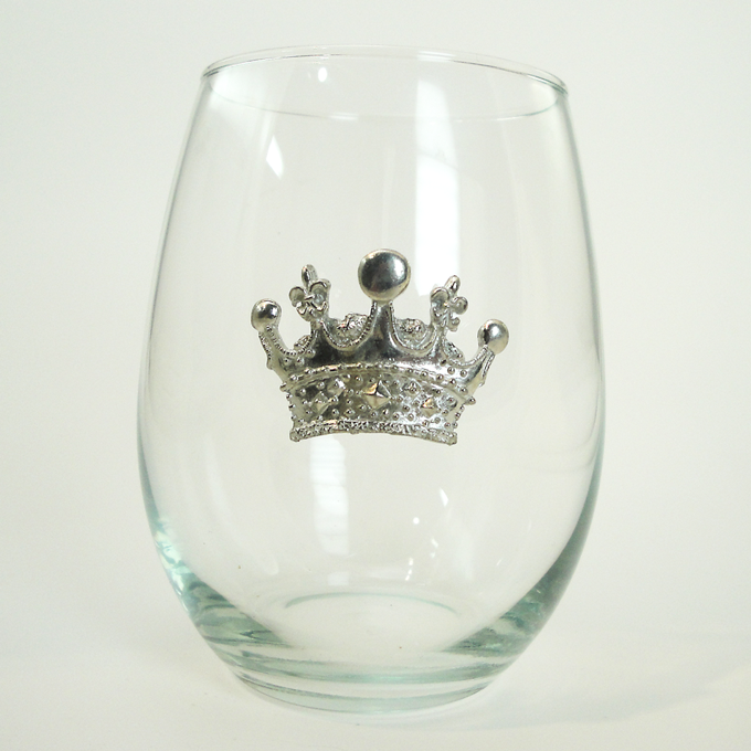 Stemless, Crown