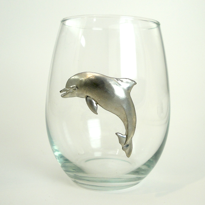 Stemless, Dolphin