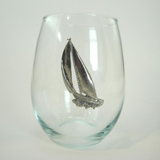 Stemless, Sailboat Racer