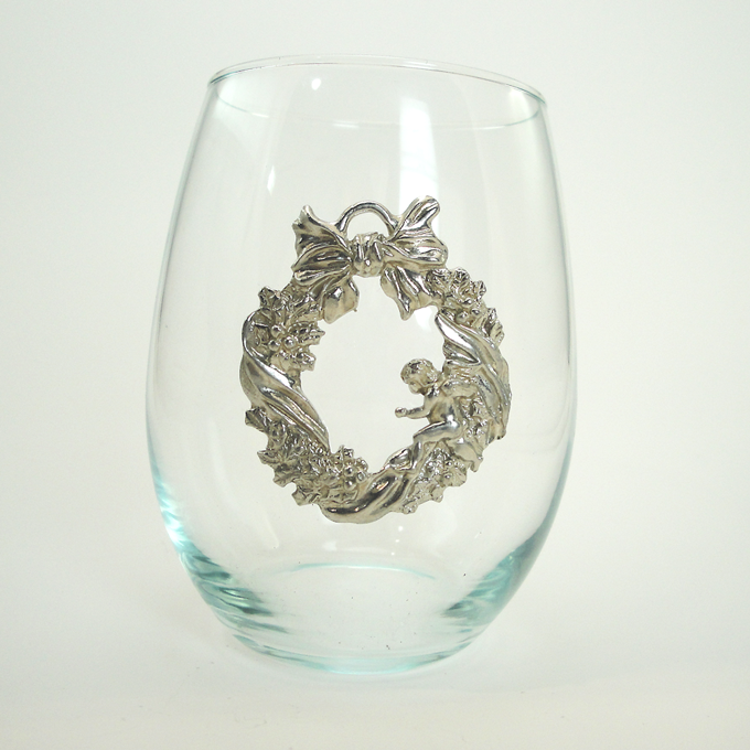 Stemless, Wreath