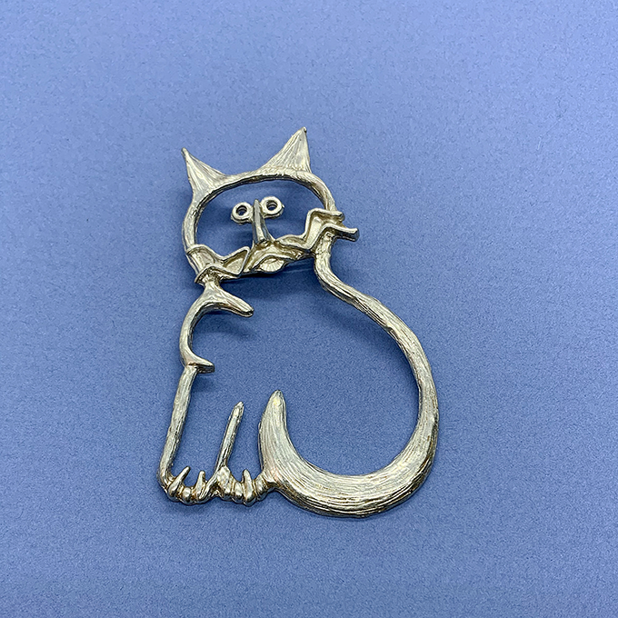 Cat Oscar Pin